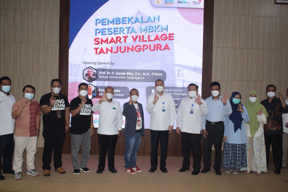 TIM MBKM SMART VILLAGE PRODI REKAYASA SISTEM KOMPUTER FMIPA UNTAN IKUTI PEMBEKALAN DARI UNIVERSITAS